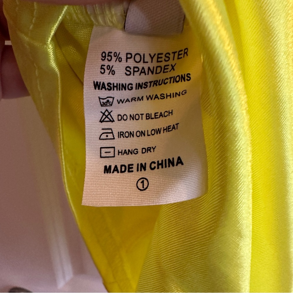 Neon yellow bodysuit - Picture 3 of 3